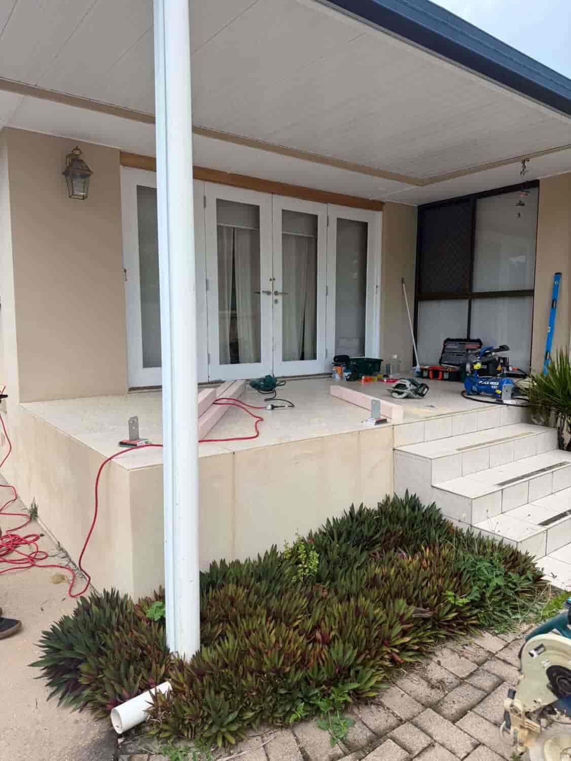 Glass balustrade installed by Easy Renovation Brisbane